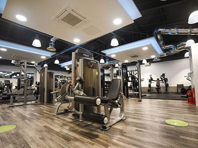 fitness suits nav image 400x300